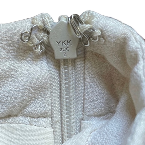 Urban Outfitters Kimchi Blue Cut-Out Mesh Shorts Ivory Size Large Festival Boho - Picture 11 of 14